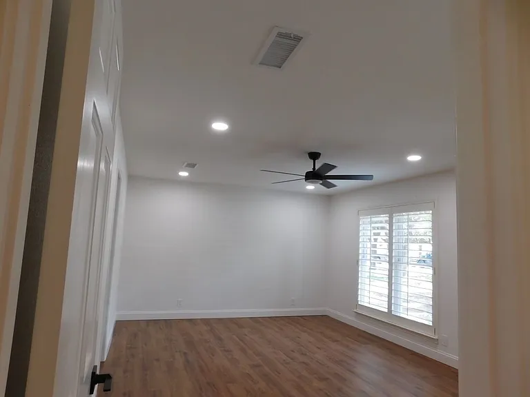 4502 Parkhurst Dr — Photo 10