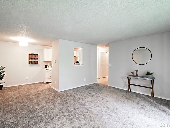 2nd image of 4501 Grandview Dr W Unit T102