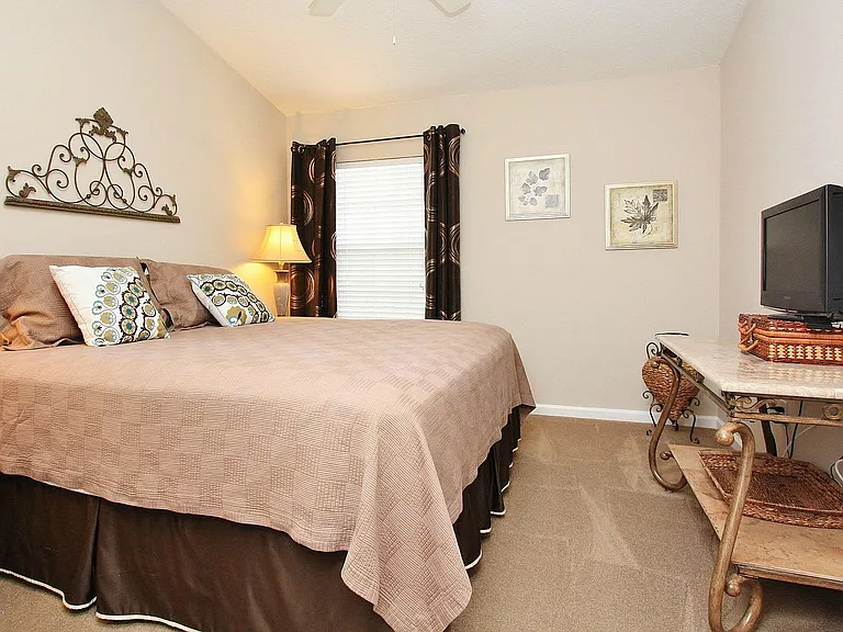 4132 Crownwood Dr — Photo 20