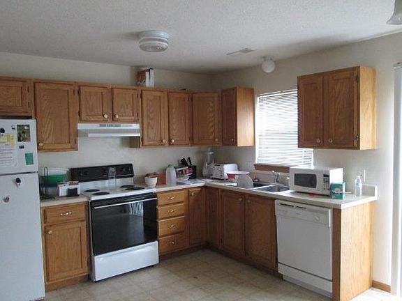 4th image of 515 S Osteopathy Ave APT B