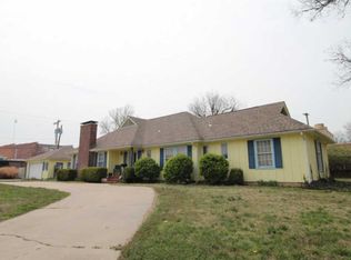 119 N 6th St, Neodesha, KS 66757