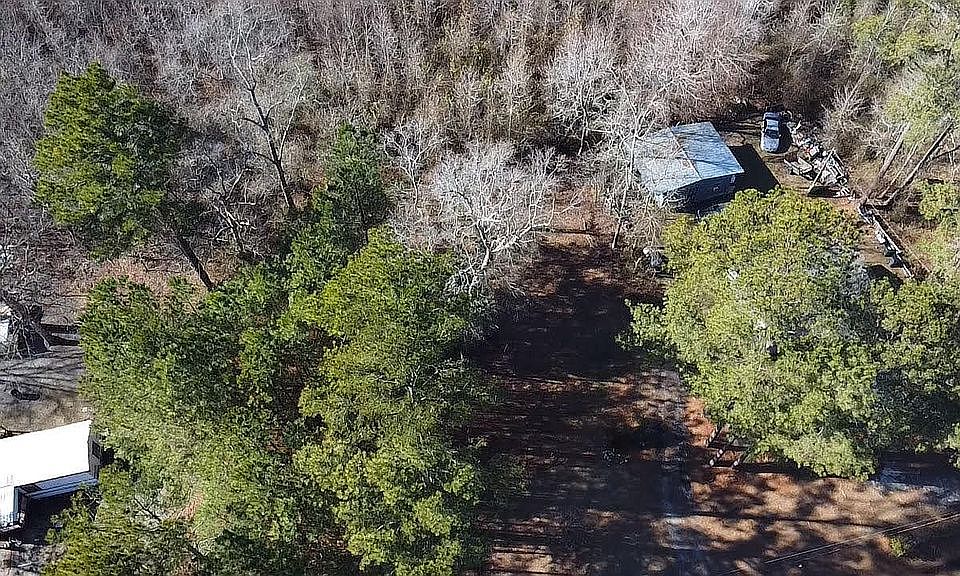 1st image of 1015 Lynch Dr