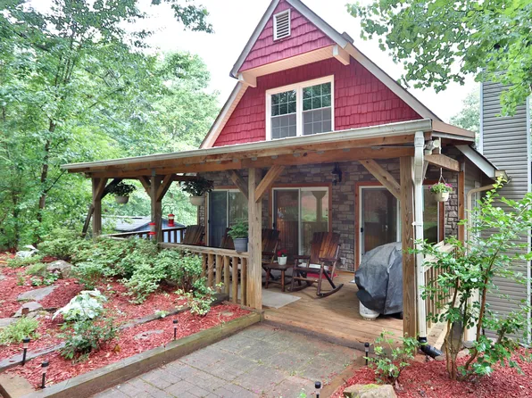 3312 Hall Dr, Gainesville, GA 30501