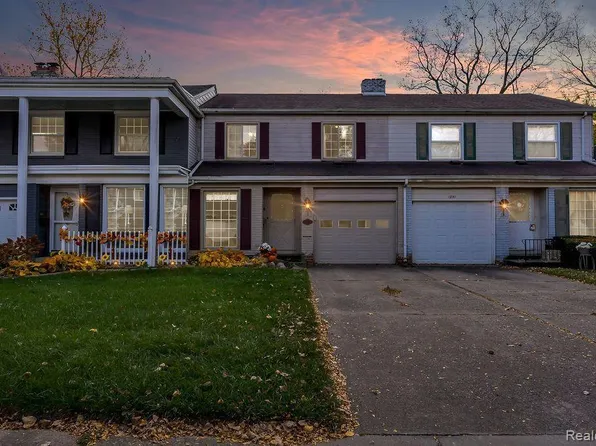 1849 Laurel Oak Dr, Flint, MI 48507