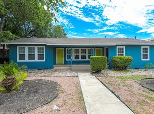 801 E 45th St #B, Austin, TX 78751