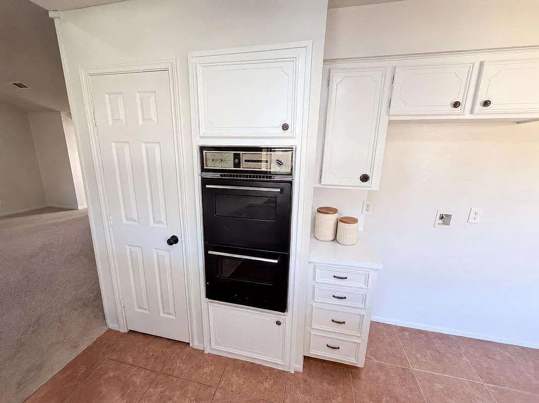 3 bed, 1764 sqft, $2,000 — Photo 4