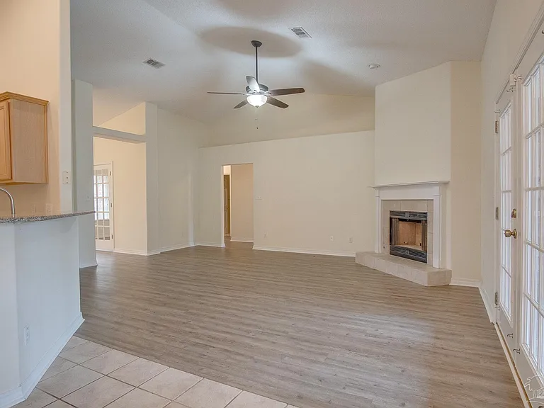 3012 Classic Dr — Photo 9