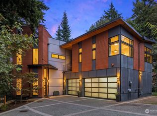 3935 92nd Pl SE, Mercer Island, WA 98040