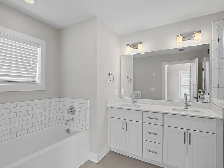 733 Mill Creek Meadow Dr — Photo 4