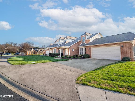 2nd image of 7546 Saint Baron Way