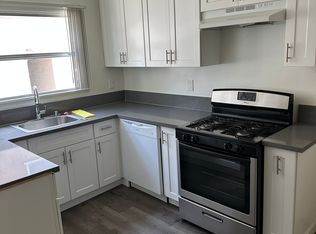 5328 Vantage Ave APT 2, Valley Village, CA 91607