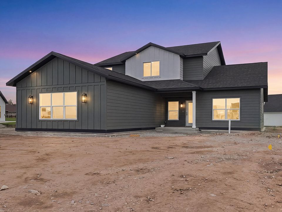1st image of 439 Tee Cir