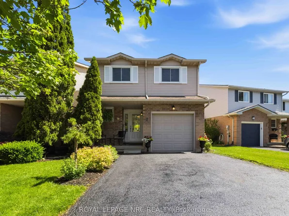 7 Naples Ct, Thorold, ON L2V 4S7