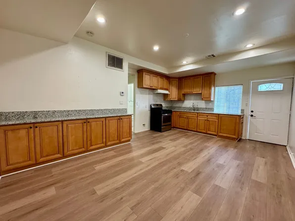 514 Hill Dr Unit B, Glendale, CA 91206