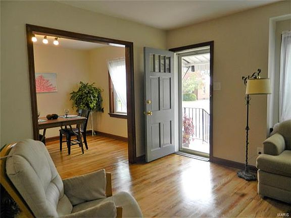 3rd image of 10445 San Carlos Ln