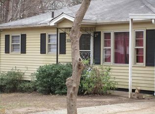 6045 Blackhawk Trl SE, Mableton, GA 30126