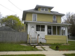 1303 Jackson St, Rockford, IL 61107