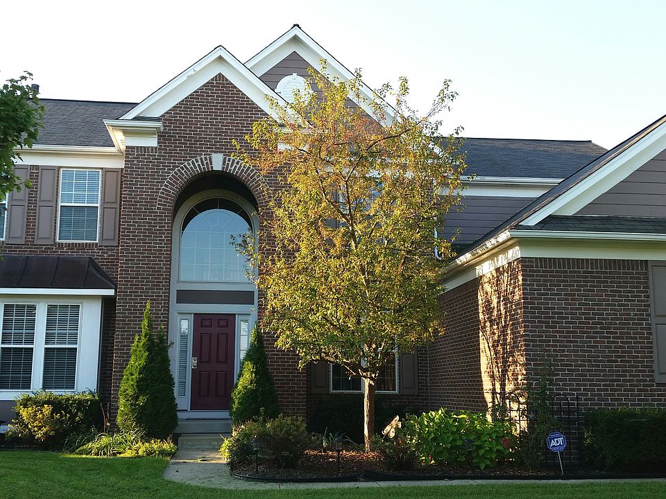 2nd image of 2223 Mustang Chase Dr