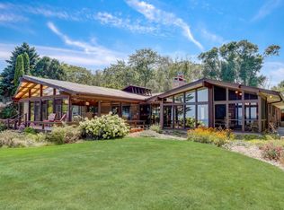 1744 Circlewood Dr, Racine, WI 53402