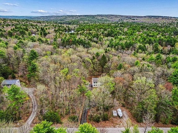 4th image of 84 Horizon Lane
