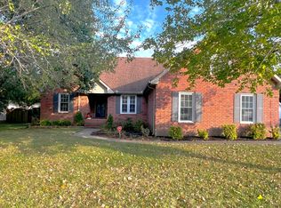 2414 English Hill Dr, Murfreesboro, TN 37130