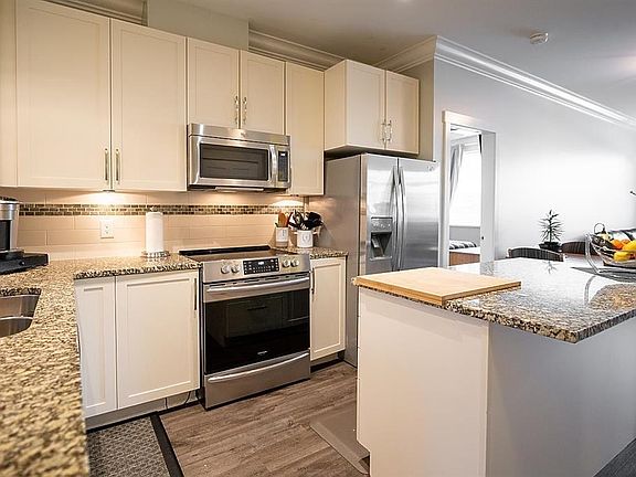 4th image of 20861 83rd Ave #116