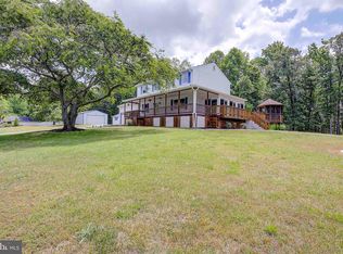 111 Amber Ln, Huntingtown, MD 20639