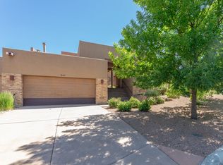 1648 Villa Strada, Santa Fe, NM 87506