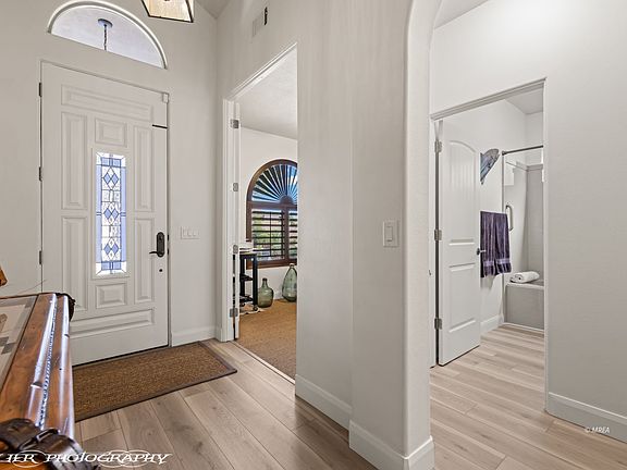 5th image of 778 La Paz Ct