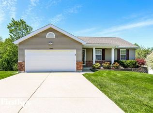 1539 Dorie Ct, Fenton, MO 63026