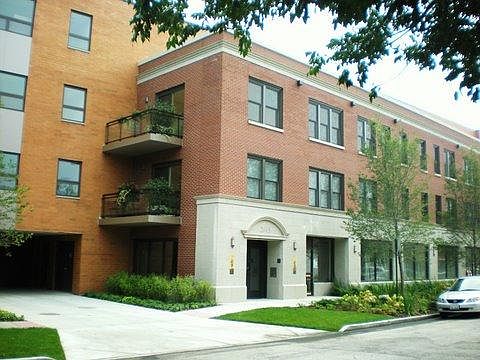 1st image of 2615 N Prairie Ave #305