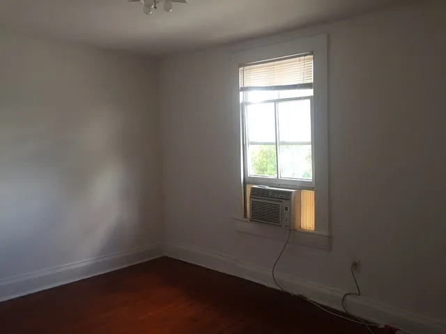 2400 Magazine St #7 — Photo 3