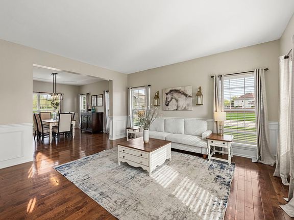 4th image of 13500 Arborview Cir
