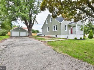 9400 Snyder Ln, Perry Hall, MD 21128