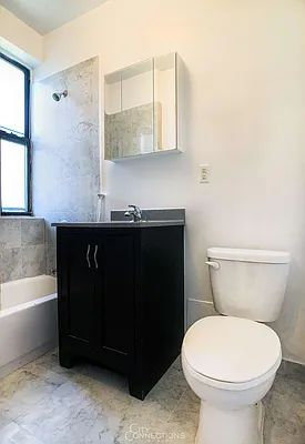 Rented by City Connections Realty | media 15