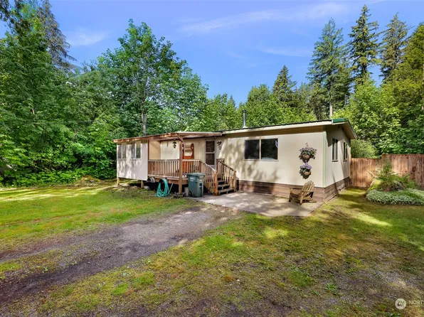 911 Ruby Valley Court, Maple Falls, WA 98266