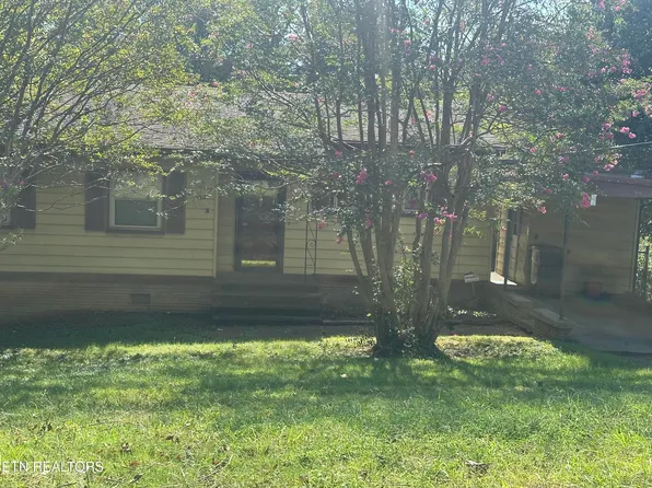 1916 Sanderson Rd, Knoxville, TN 37921