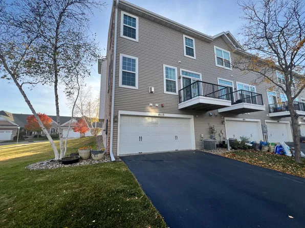 10113 Indigo Dr, Eden Prairie, MN 55347