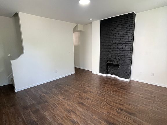 4th image of 184-186 E Morrill Ave #184