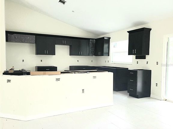 4th image of 15430 NE 51st Pl
