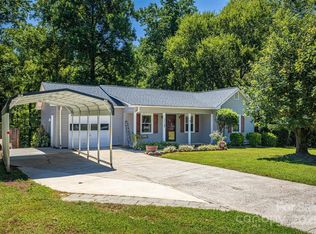 3318 Danial St, Conover, NC 28613