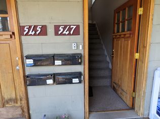 547 NE Graham St #UW, Portland, OR 97212