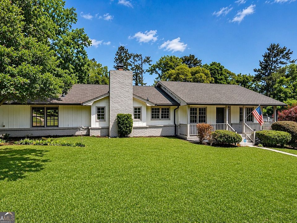 1st image of 2095 Salerno Dr