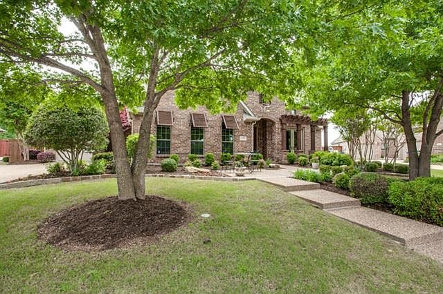 1st image of 6805 Knollwood Dr