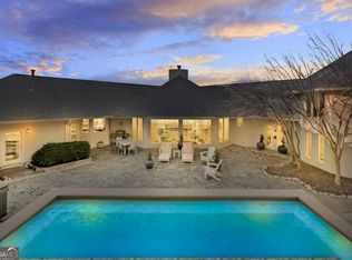 30 Chevaux Ct, Sandy Springs, GA 30342