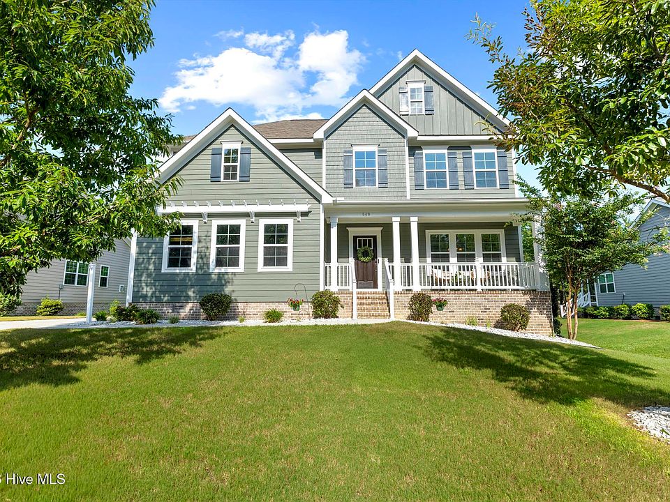 1st image of 549 Bayfield Drive