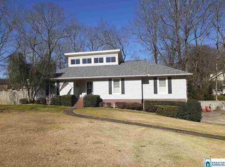 960 Brookridge Dr, Gardendale, AL 35071