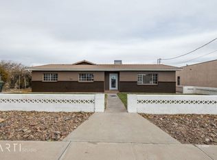 20 N Willow St, Mesquite, NV 89027