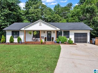 6400 Glenview Cir, Gardendale, AL 35071