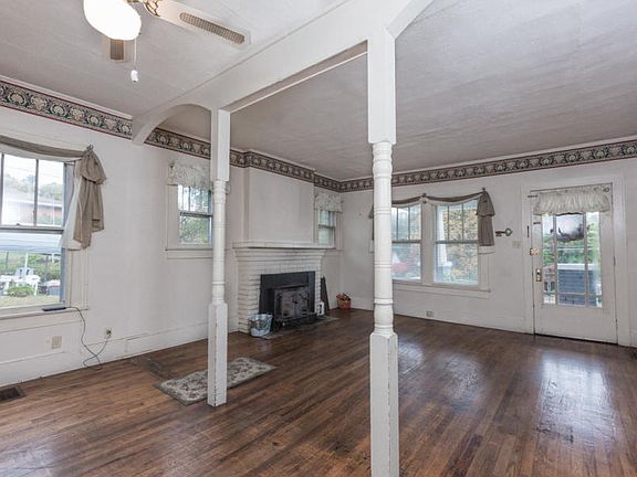 5th image of 5703 Jacksboro Pike